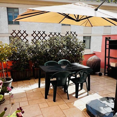 Dimora Le Scalette Apartment Bari Luaran gambar