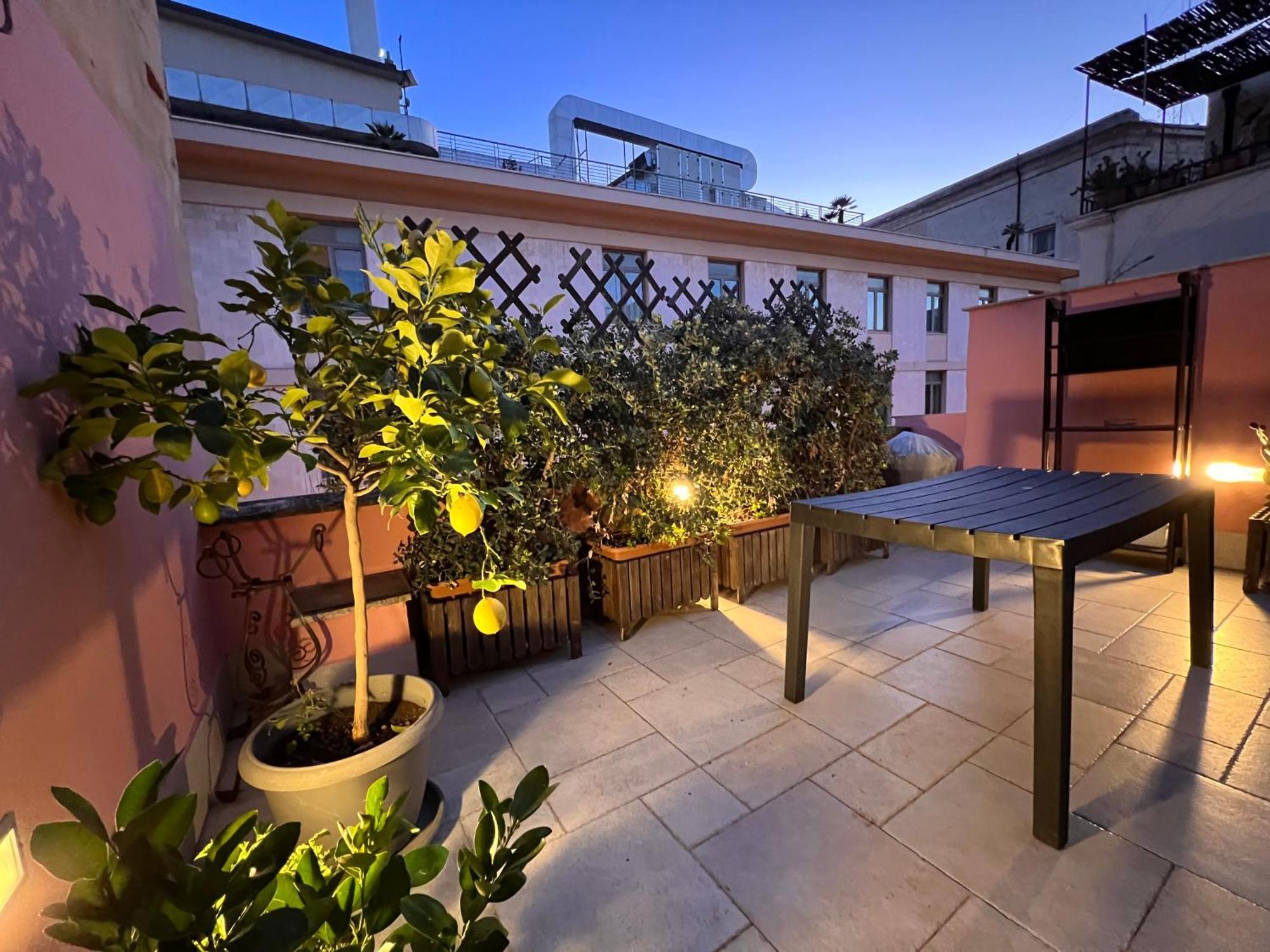 Dimora Le Scalette Apartment Bari Luaran gambar